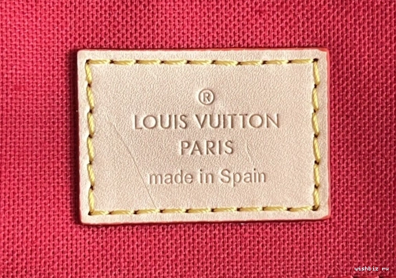 WIS LOUIS PALAIS GRAND VUITTON 1112